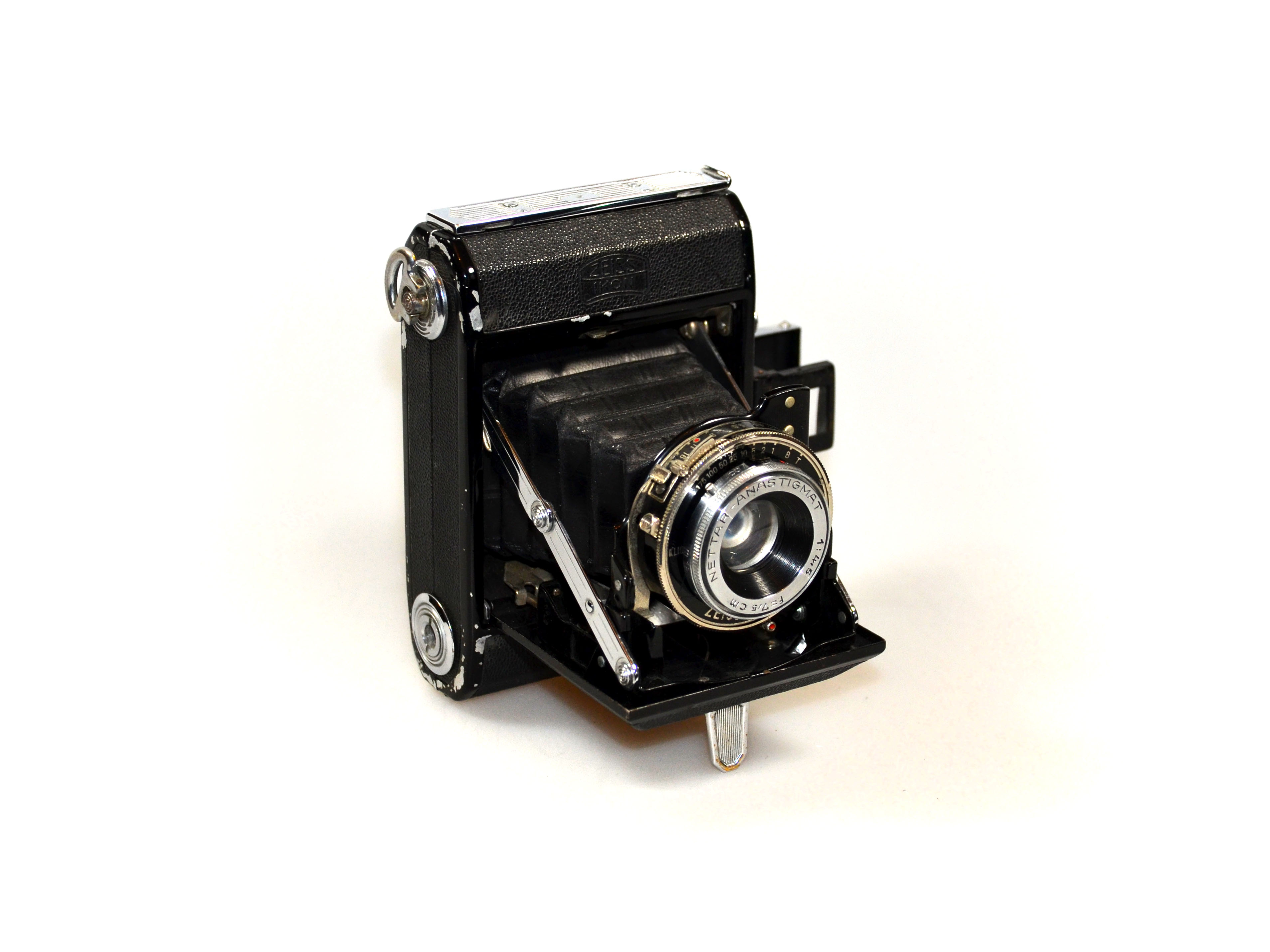 Appareil Photo Argentique Zeiss Nettar 515/16 - Vintage
